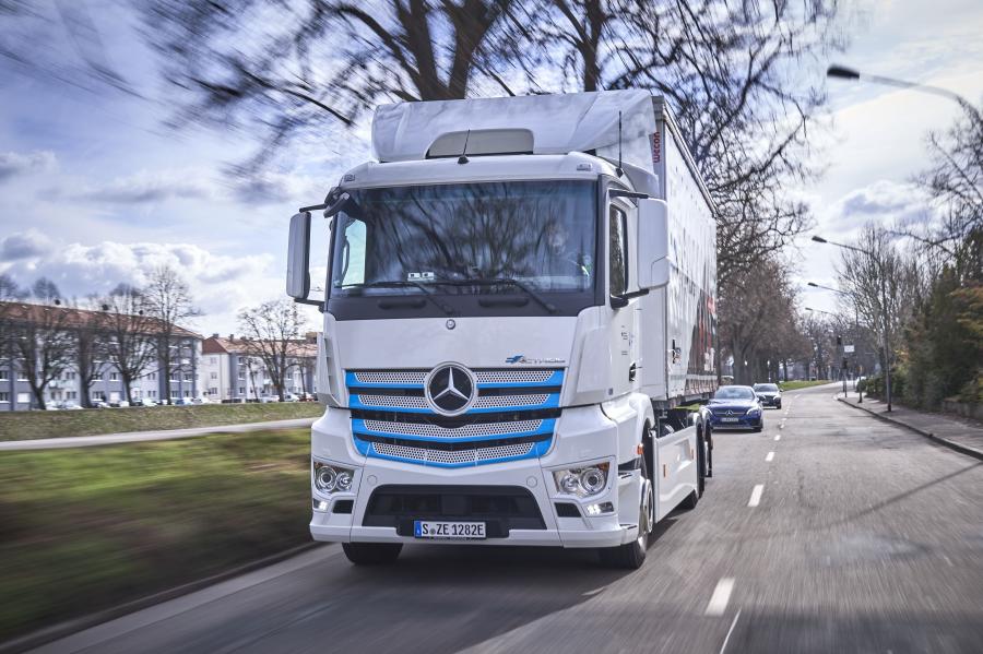  Mercedes-Benz eActros 6x2 (MP4 / Br.963) 2018 года  (фото 28 из 36)